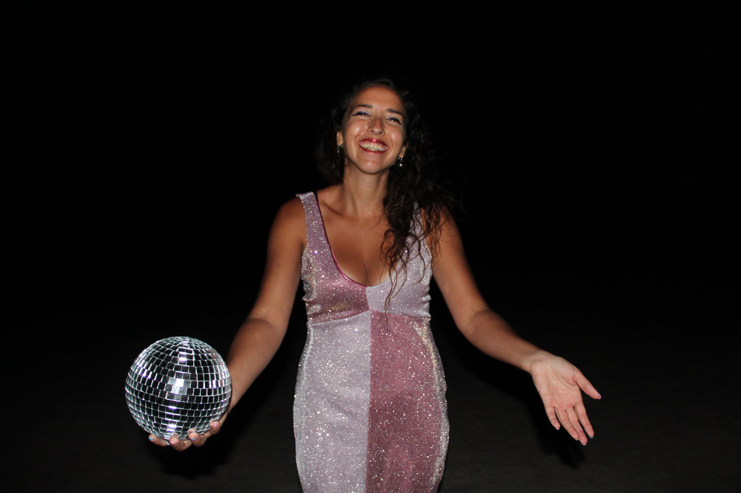 Shimmer & Shine Disco Dress – Sparkle Your Way to the Dance Floor