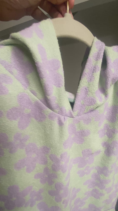 Dry Daisy Changing Towel